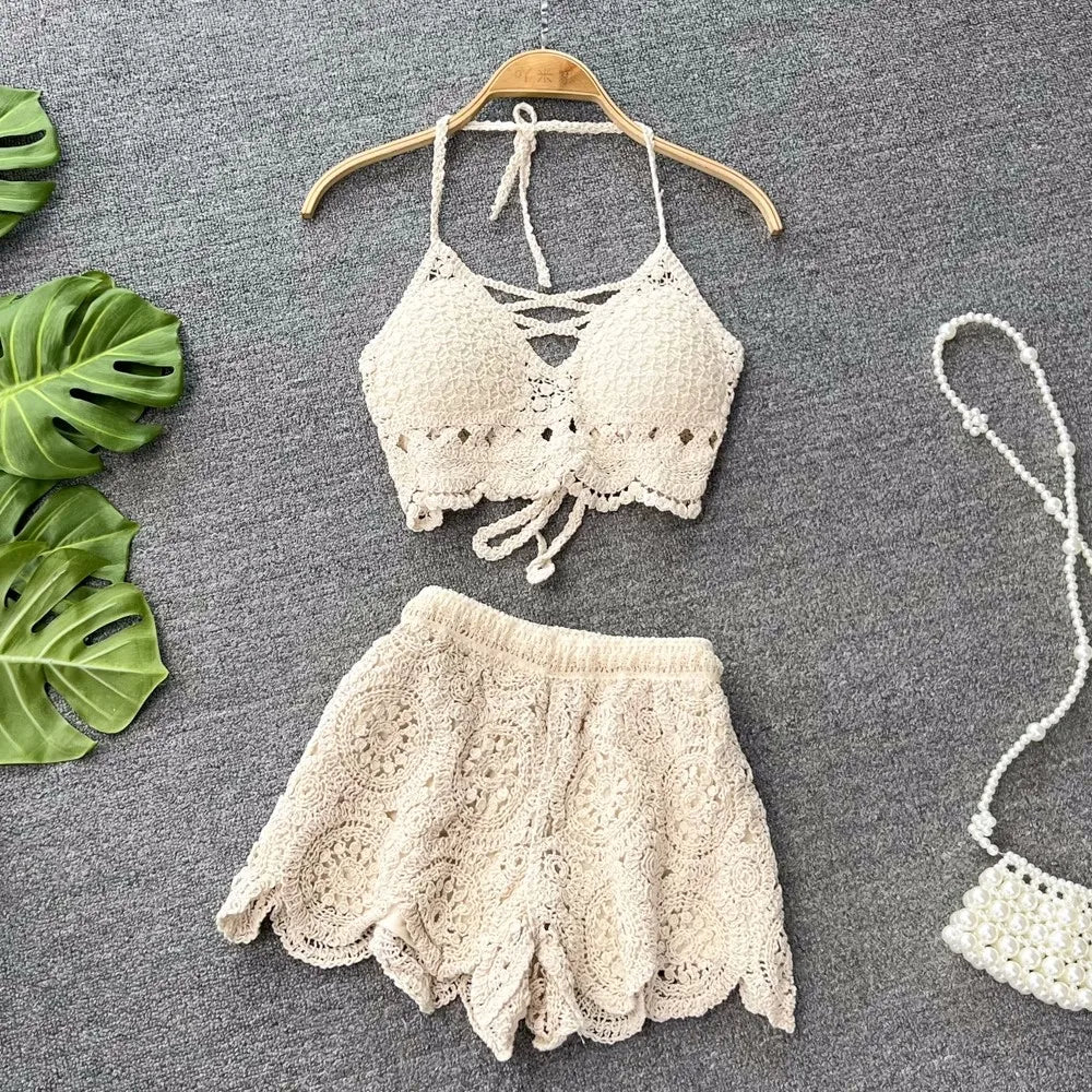 Lunessa Summer Chic — Set de dos piezas tejido con acabado delicado, ideal para paseos junto al mar y escapadas de verano