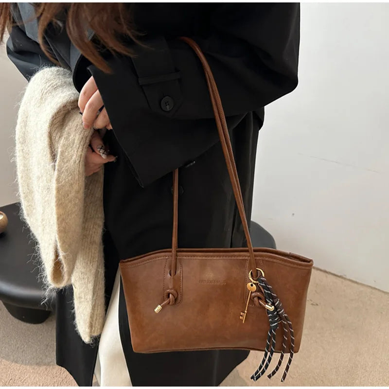 Bolso Aura de Lujo-Diseño premium, gran capacidad y un estilo que realza cualquier outfit al instante.
