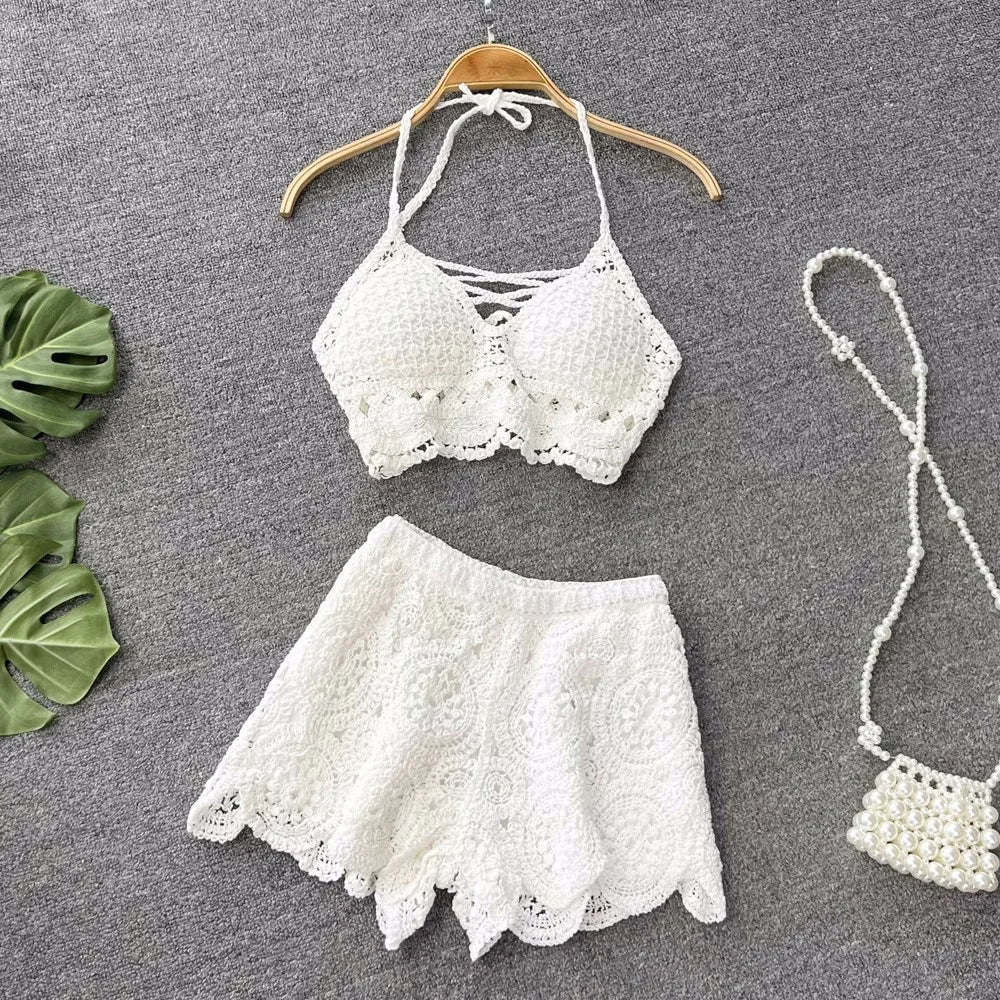 Lunessa Summer Chic — Set de dos piezas tejido con acabado delicado, ideal para paseos junto al mar y escapadas de verano