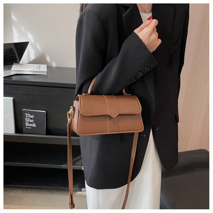 Bolso Aura Vintage-Inspirado en la elegancia clásica, este bolso aporta un toque refinado y femenino a cualquier ocasión. Ideal para quienes aman el estilo atemporal.