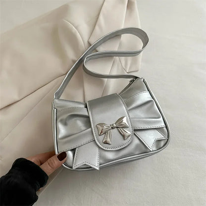 Marbelle Casual Elegance — Bolso bajo el brazo con diseño sofisticado, ligero y práctico para uso diario y salidas nocturnas