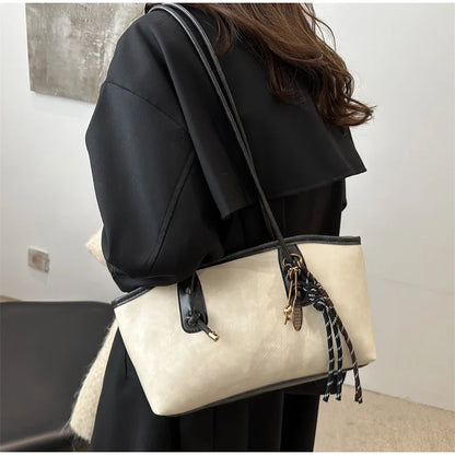 Bolso Aura de Lujo-Diseño premium, gran capacidad y un estilo que realza cualquier outfit al instante.