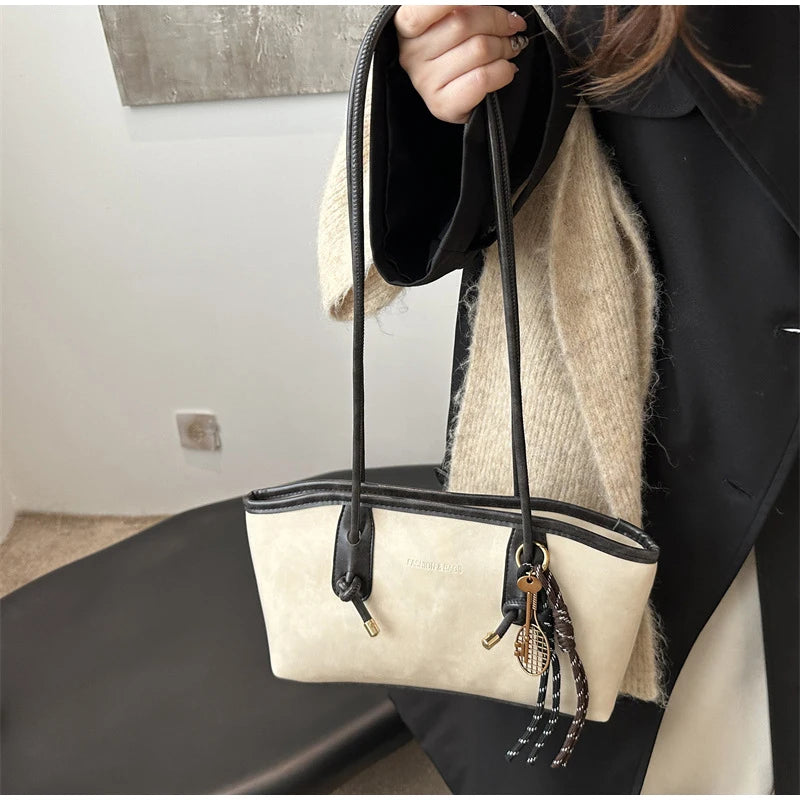 Bolso Aura de Lujo-Diseño premium, gran capacidad y un estilo que realza cualquier outfit al instante.