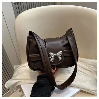 Marbelle Casual Elegance — Bolso bajo el brazo con diseño sofisticado, ligero y práctico para uso diario y salidas nocturnas