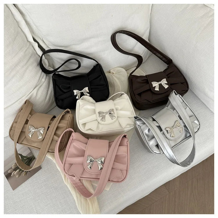 Marbelle Casual Elegance — Bolso bajo el brazo con diseño sofisticado, ligero y práctico para uso diario y salidas nocturnas