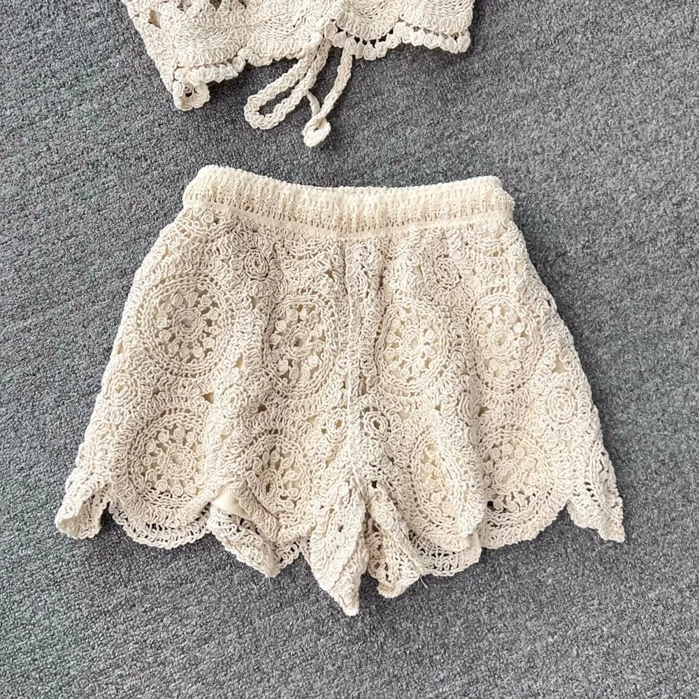 Lunessa Summer Chic — Set de dos piezas tejido con acabado delicado, ideal para paseos junto al mar y escapadas de verano