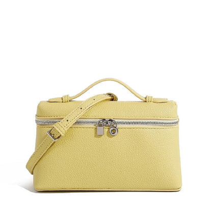 Lychelle Mini Luxe Bag — Bolso mini tipo “lunch box” con textura de grano lichi, diseño elegante y moderno, ideal para looks sofisticados y uso diario