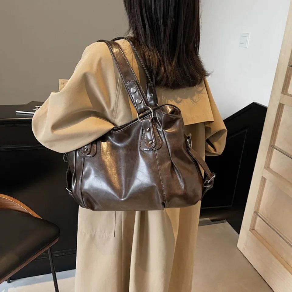 Alviera Classic Tote — Bolso tote elegante en PU suave, gran capacidad y diseño sofisticado ideal para el uso diario