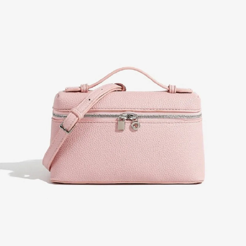 Lychelle Mini Luxe Bag — Bolso mini tipo “lunch box” con textura de grano lichi, diseño elegante y moderno, ideal para looks sofisticados y uso diario
