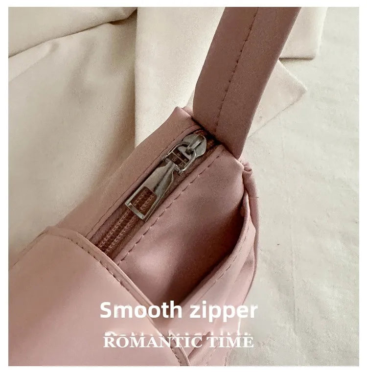 Marbelle Casual Elegance — Bolso bajo el brazo con diseño sofisticado, ligero y práctico para uso diario y salidas nocturnas