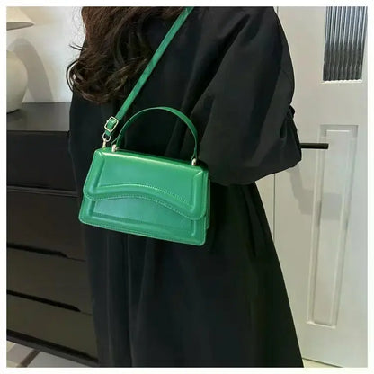 Bolso Aura de Lujo-Un bolso elegante y funcional que transmite exclusividad, confianza y buen gusto en cada detalle.